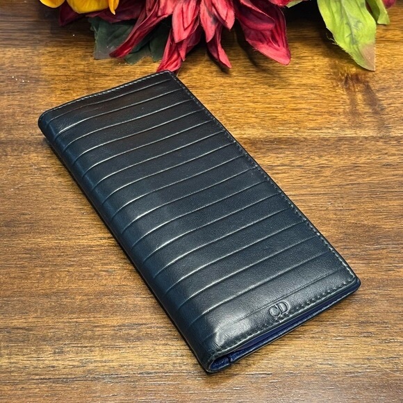 Authentic Christian Dior Homme Long Bi-fold Wallet - Picture 13 of 13
